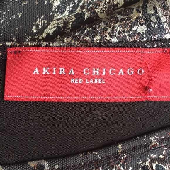 AKIRA CHICAGO RED LABEL Metallic Top - Picture 7 of 7